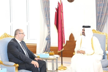 Посланик Метин Казак връчи акредитивните си писма на заместника на емира на Катар 